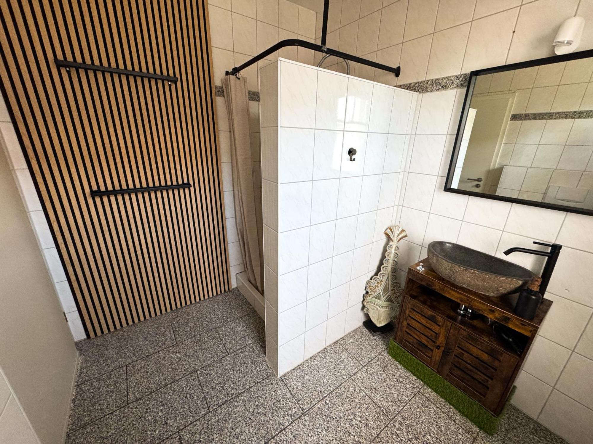 Moderne Stadtwohnung In Zentrumsnaher Lage Paderborn Ngoại thất bức ảnh